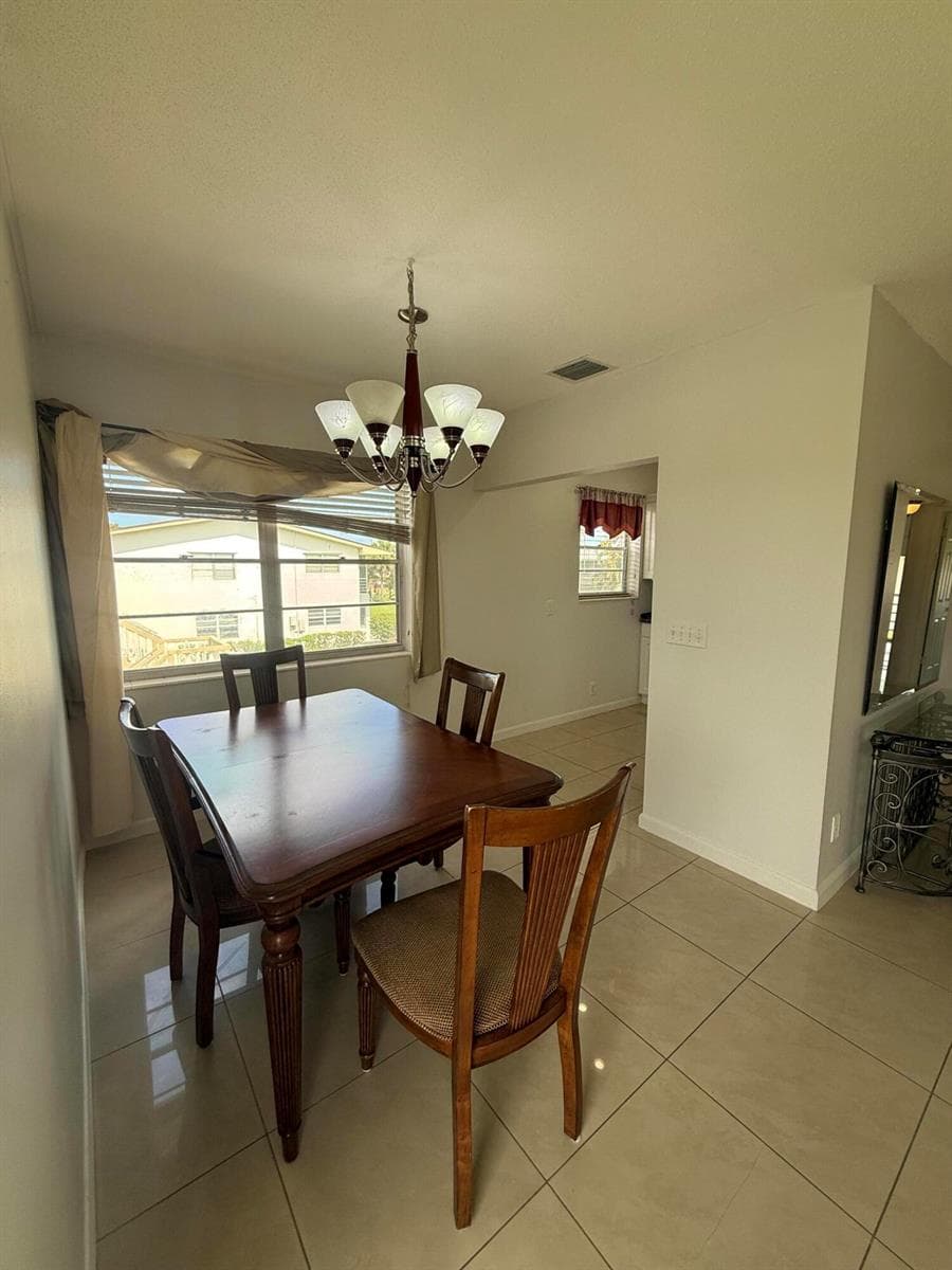 184 Easthampton H, West Palm Beach, FL 33417 photo 2