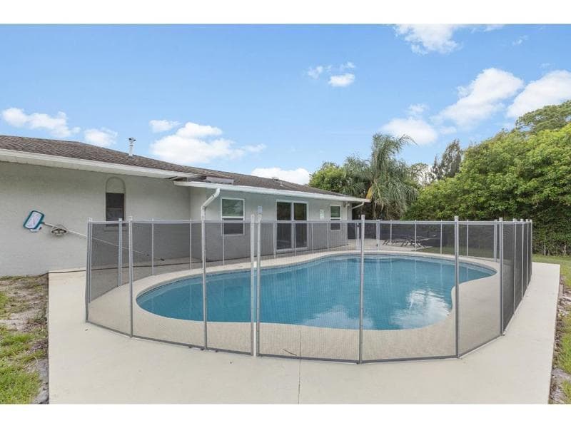 758 Beard Avenue, Sebastian, FL 32958 photo 5