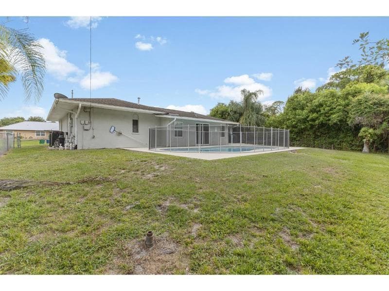 758 Beard Avenue, Sebastian, FL 32958 photo 4