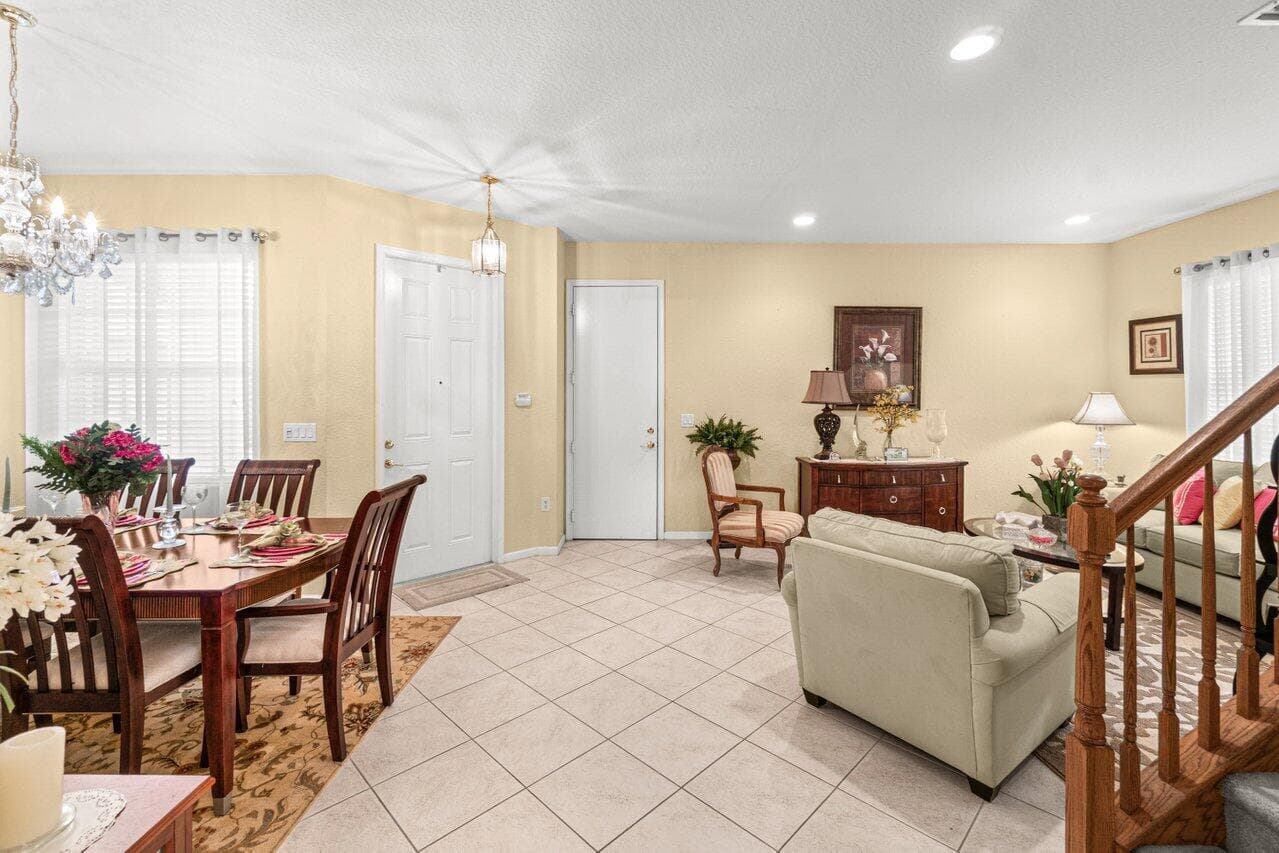 7890 Jewelwood Drive, Boynton Beach, FL 33437 photo 2