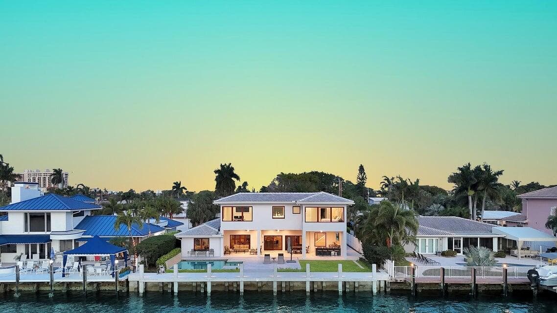 4555 W Tradewinds Avenue, Lauderdale By The Sea, FL 33308 photo 4