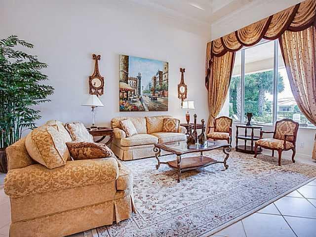 114 Tranquilla Drive, Palm Beach Gardens, FL 33418 photo 2
