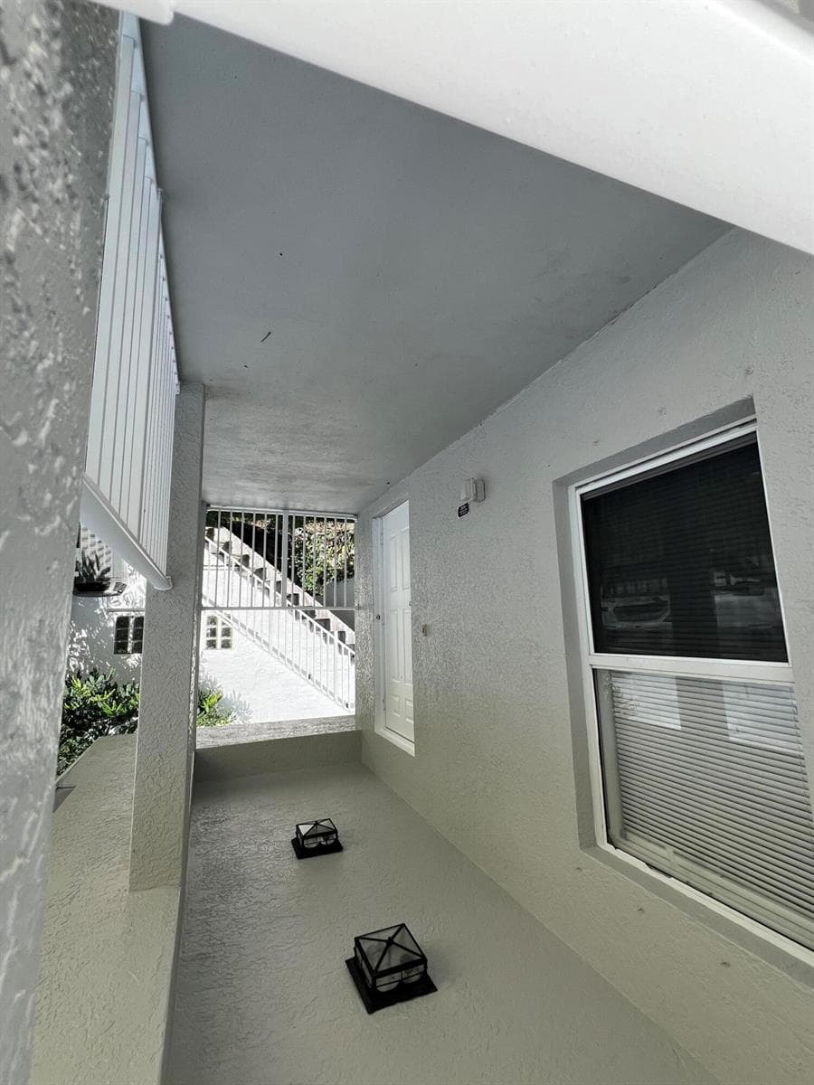 8444 SE Date Street, Hobe Sound, FL 33455 photo 2