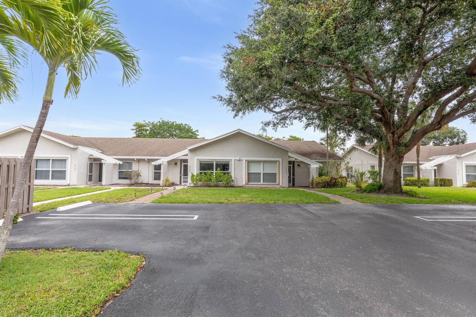 2737 Zorno Way, Delray Beach, FL 33445 photo 3