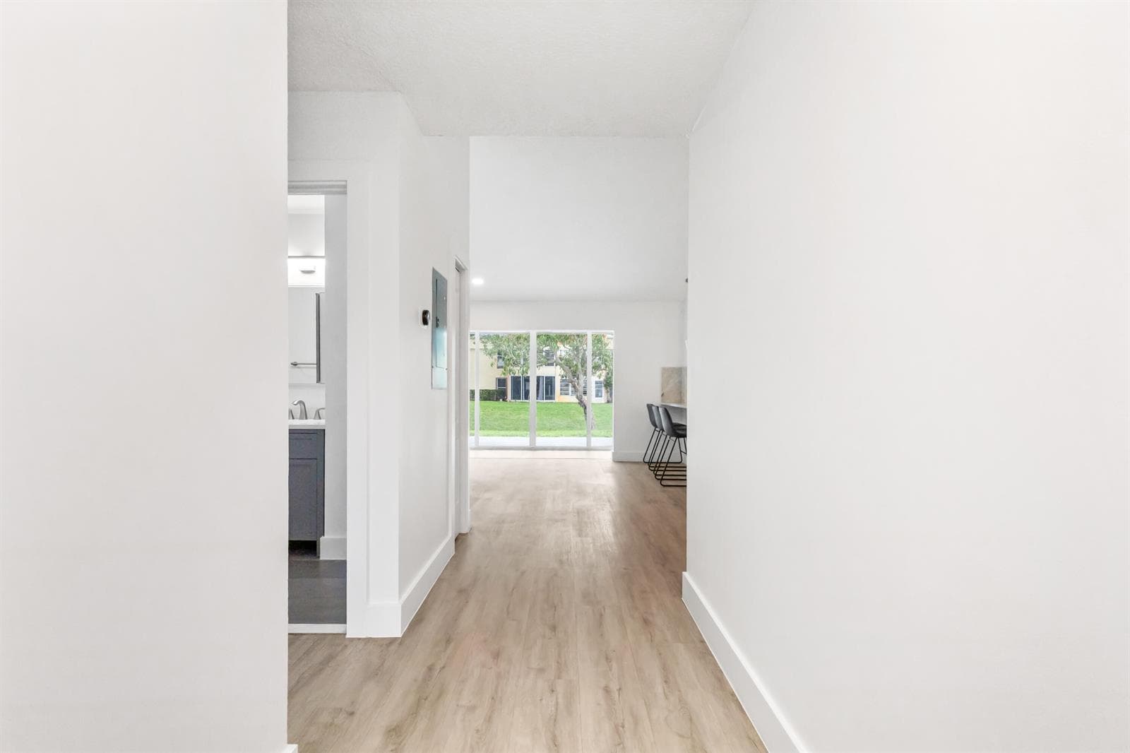 2737 Zorno Way, Delray Beach, FL 33445 photo 4