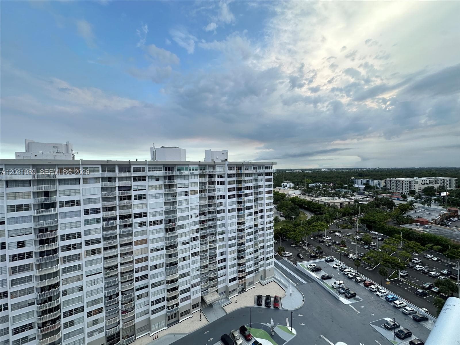 18051 Biscayne Blvd # PH05, Aventura, FL 33160 photo 3