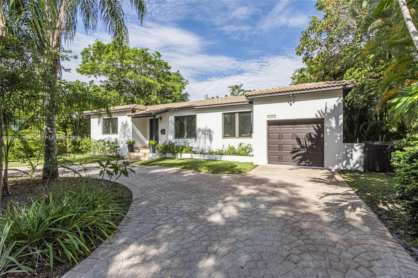 10550 NE 3rd Ct, Miami Shores, FL 33138 photo 3