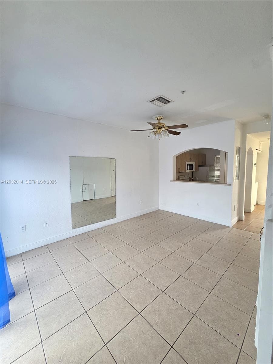 7989 NW 8th St # 108D, Miami, FL 33126 photo 4