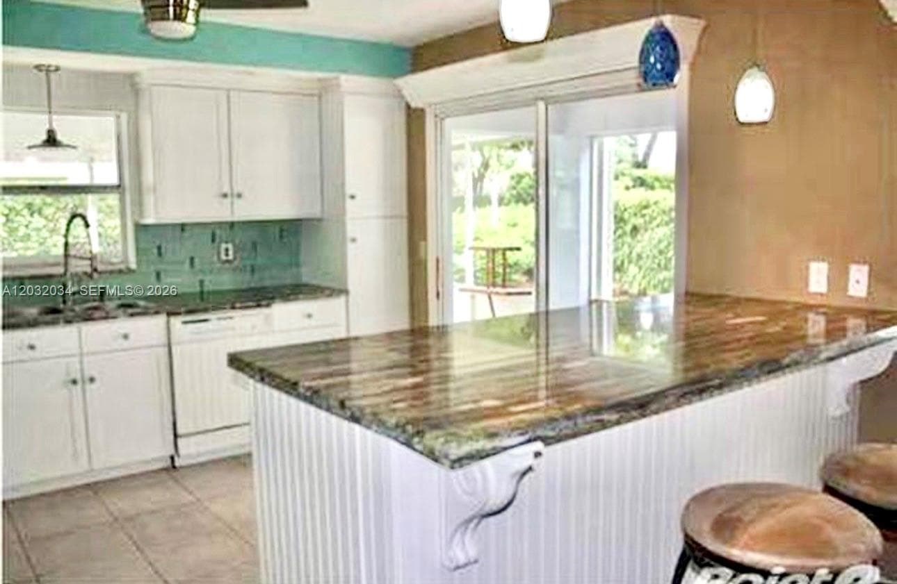 600 SE 19th Dr, Homestead, FL 33033 photo 3