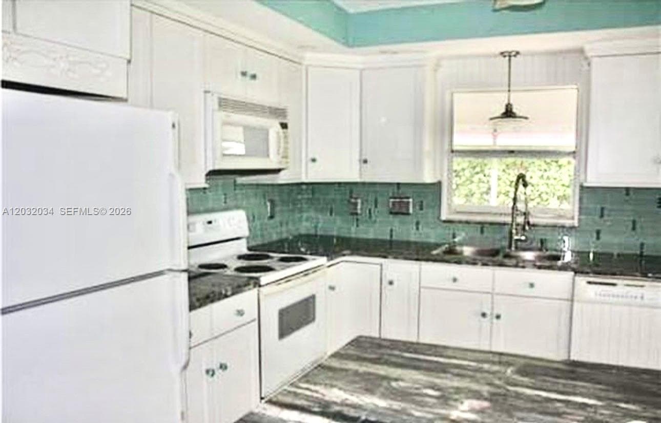 600 SE 19th Dr, Homestead, FL 33033 photo 4
