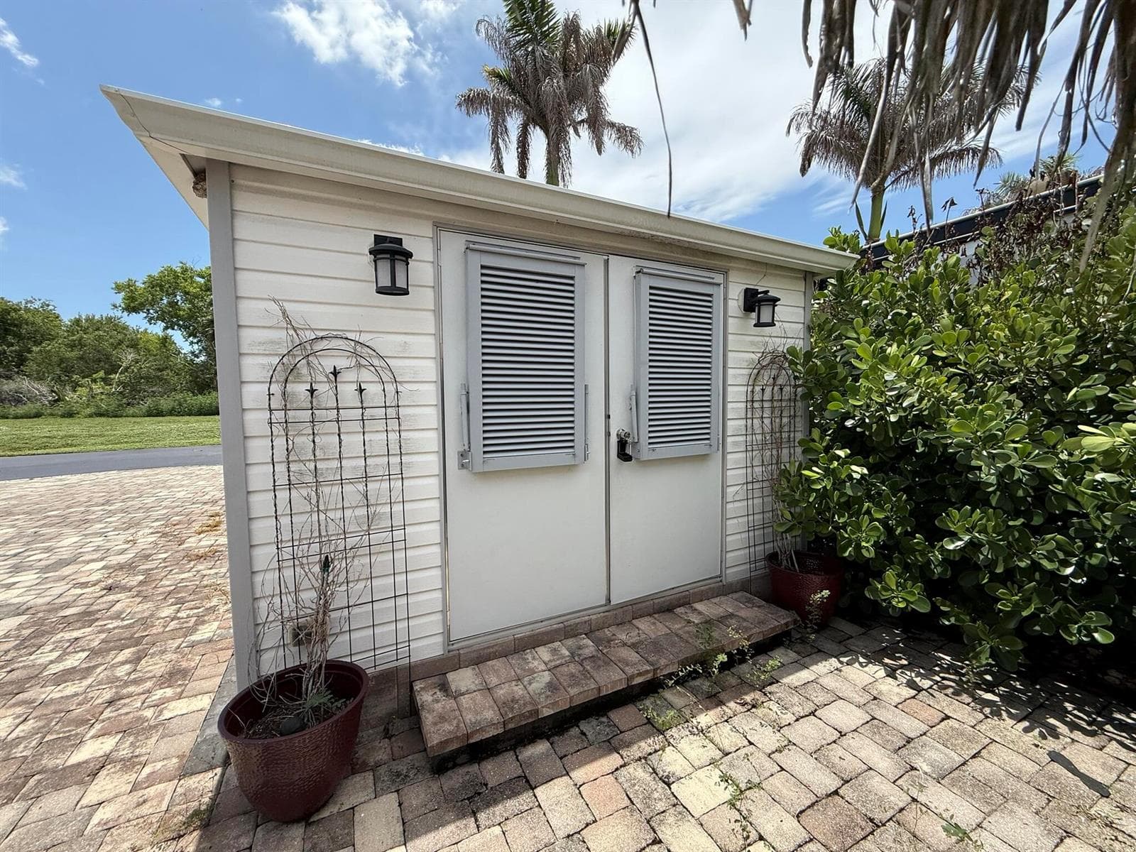 3520 SW 7th Manor, Okeechobee, FL 34974 photo 3
