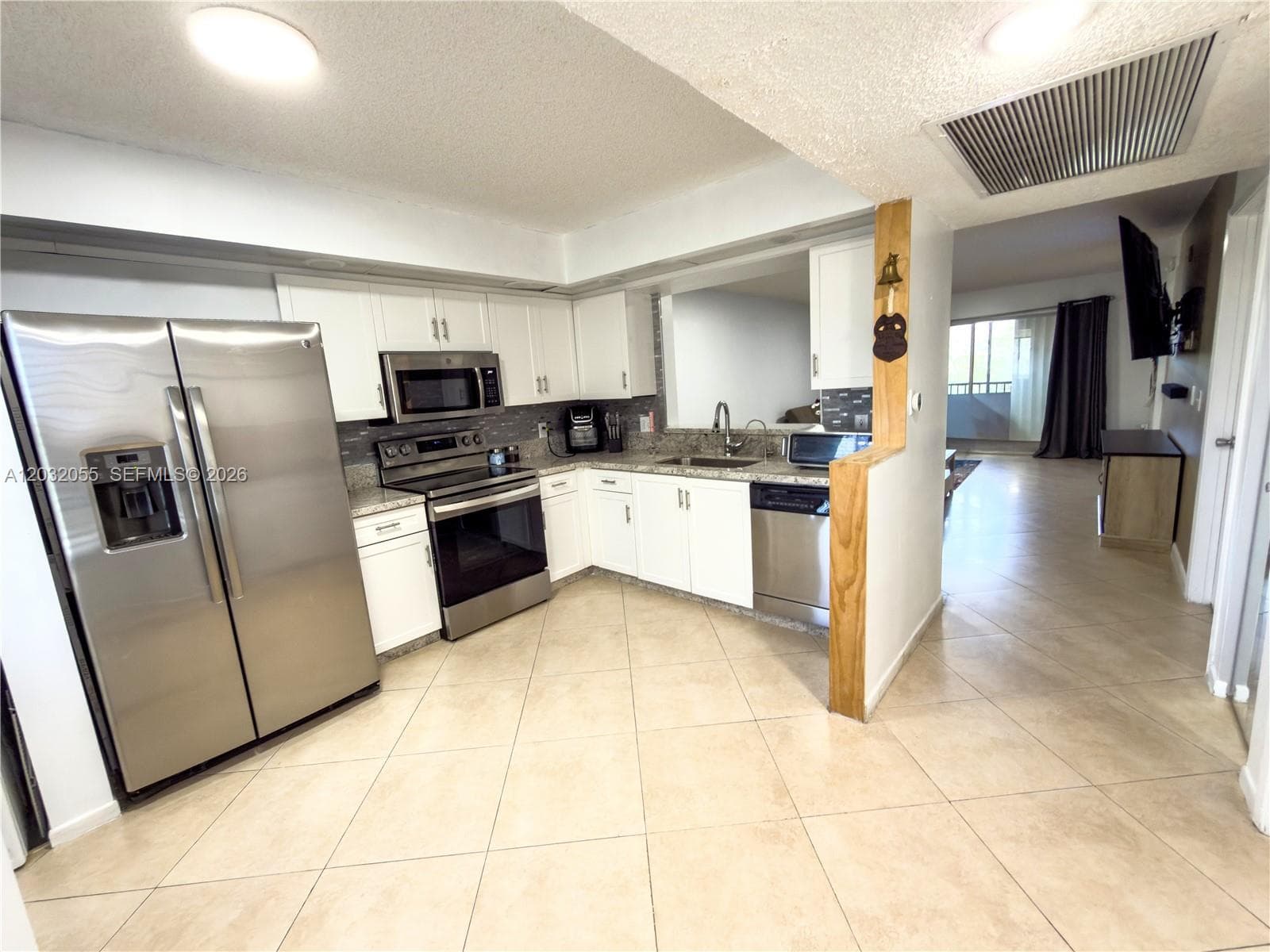 1200 SW 137th Ave # 305E, Pembroke Pines, FL 33027 photo 3