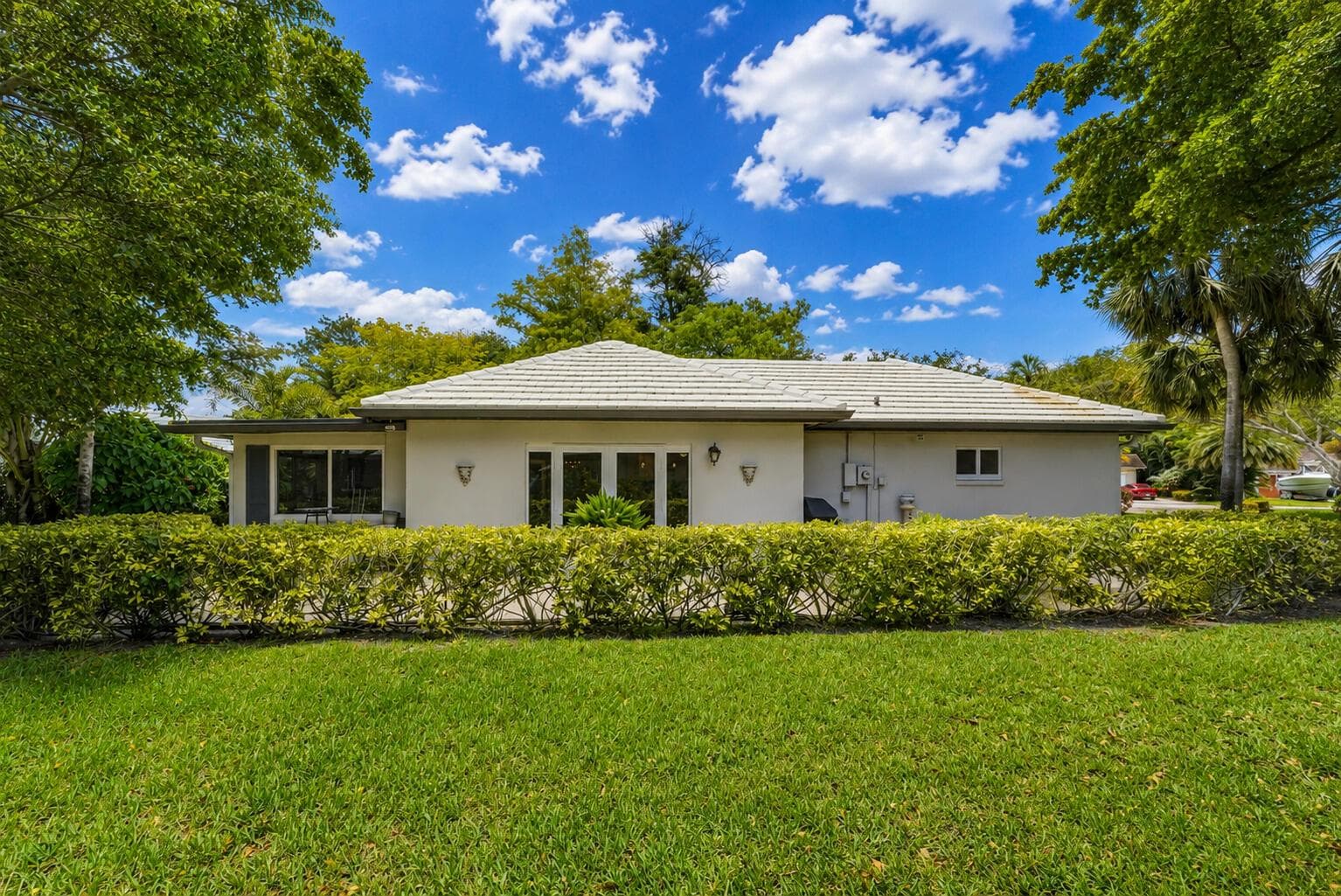 1019 E Cypress Drive, Pompano Beach, FL 33069 photo 3