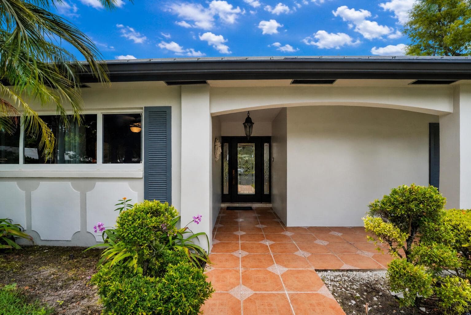 1019 E Cypress Drive, Pompano Beach, FL 33069 photo 5