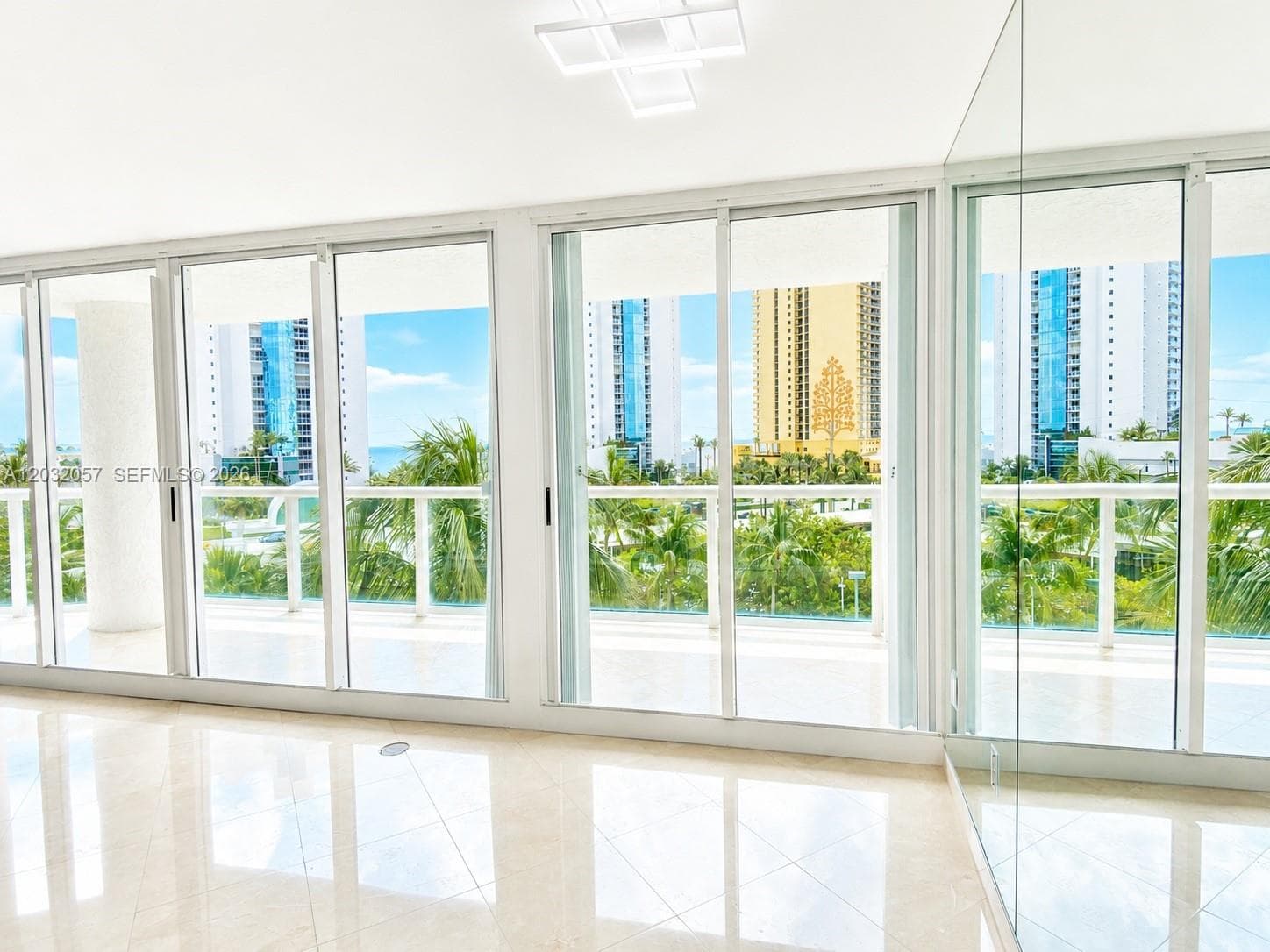 16400 Collins Ave # 542, Sunny Isles Beach, FL 33160 photo 5