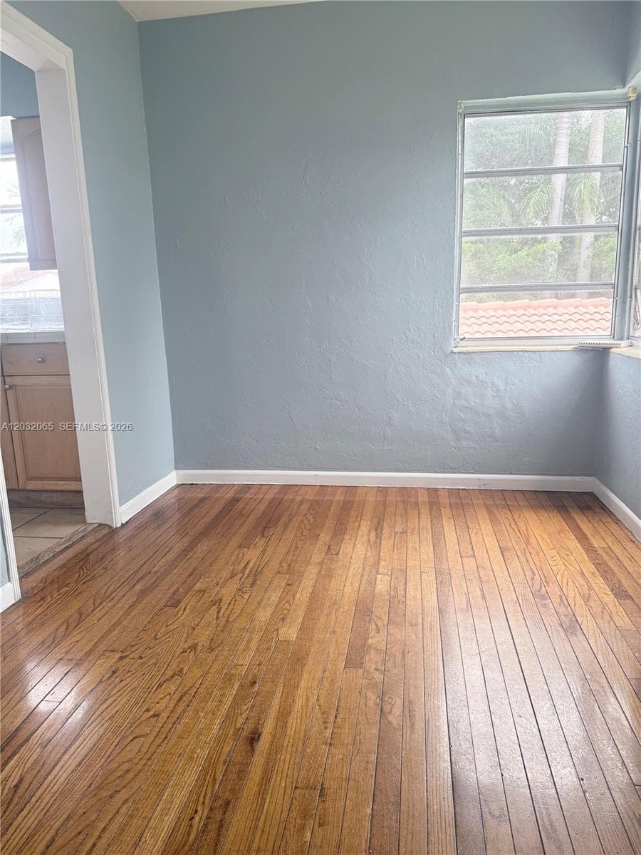 1730 Marseille Dr # 4, Miami Beach, FL 33141 photo 2