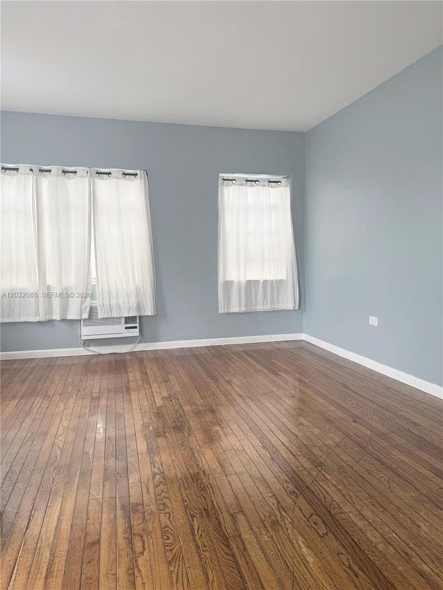 1730 Marseille Dr # 4, Miami Beach, FL 33141 photo 3