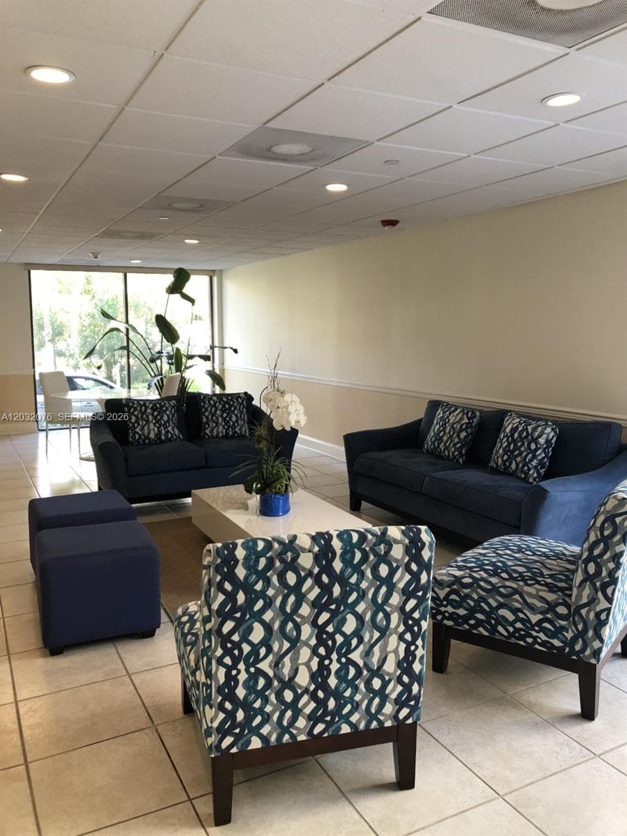 150 Ocean Lane Dr # 4B, Key Biscayne, FL 33149 photo 4