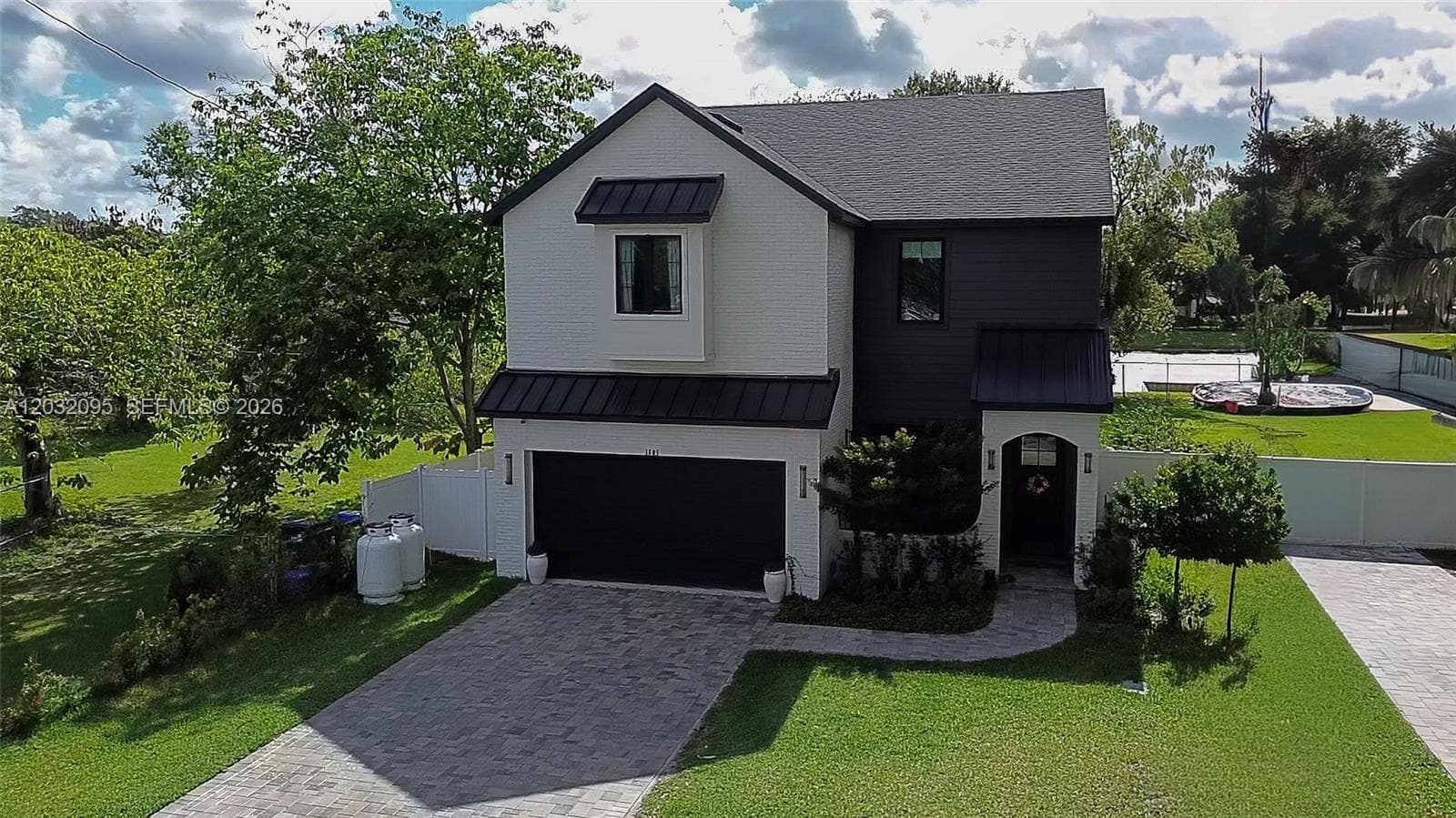 1605 Jessamine Ave, Orlando, FL 32806 photo 5
