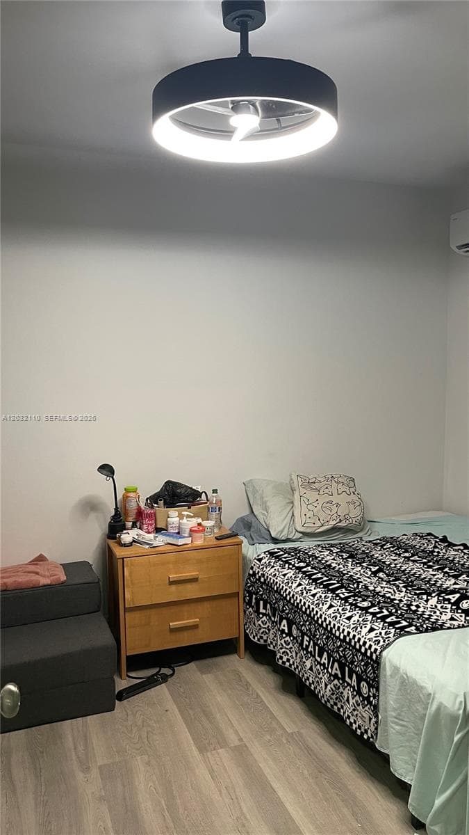 1043 NW 2nd St # 2, Miami, FL 33128 photo 3