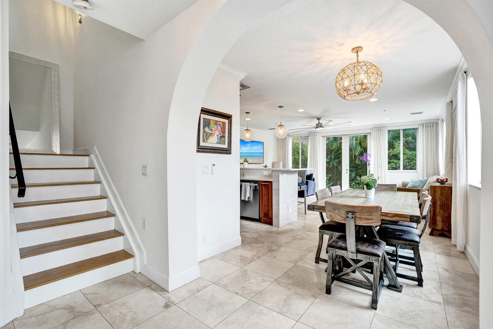 2610 NE 11th Court, Fort Lauderdale, FL 33304 photo 2