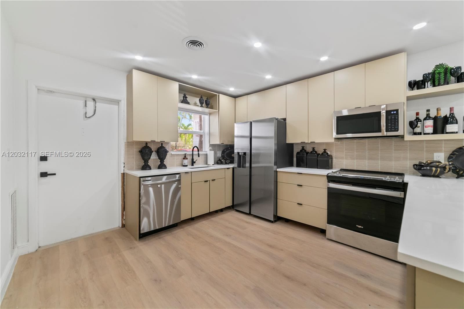 4812 NE 23rd Ave # 3, Fort Lauderdale, FL 33308 photo 3