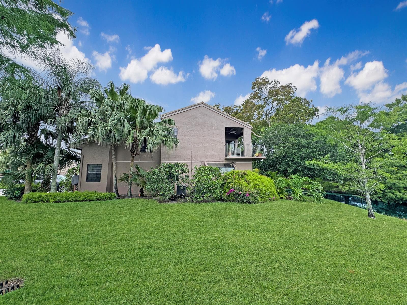 1661 Cypress Pointe Drive # 5b, Coral Springs, FL 33071 photo 2