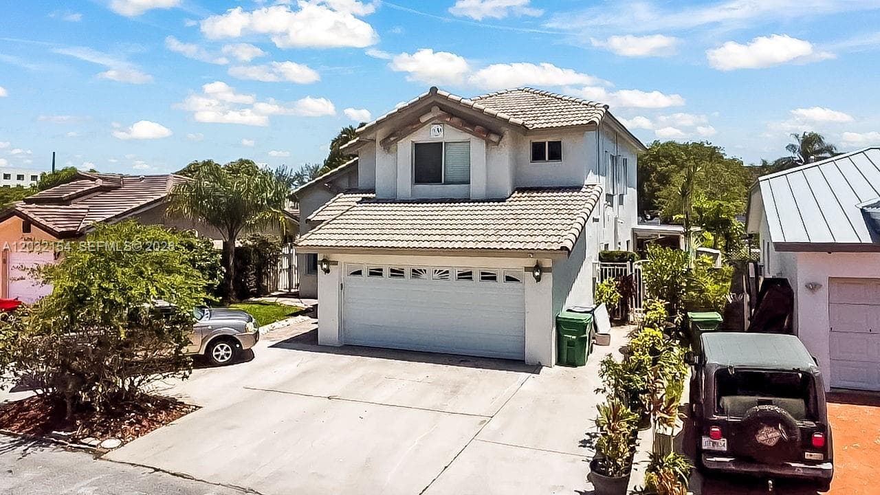 8532 SW 211th Ter, Cutler Bay, FL 33189 photo 5