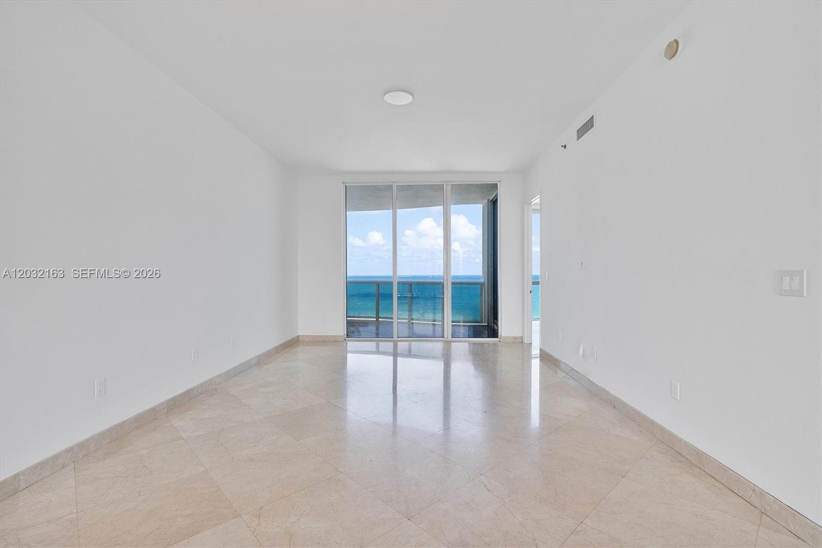 15901 Collins Ave # 904, Sunny Isles Beach, FL 33160 photo 5