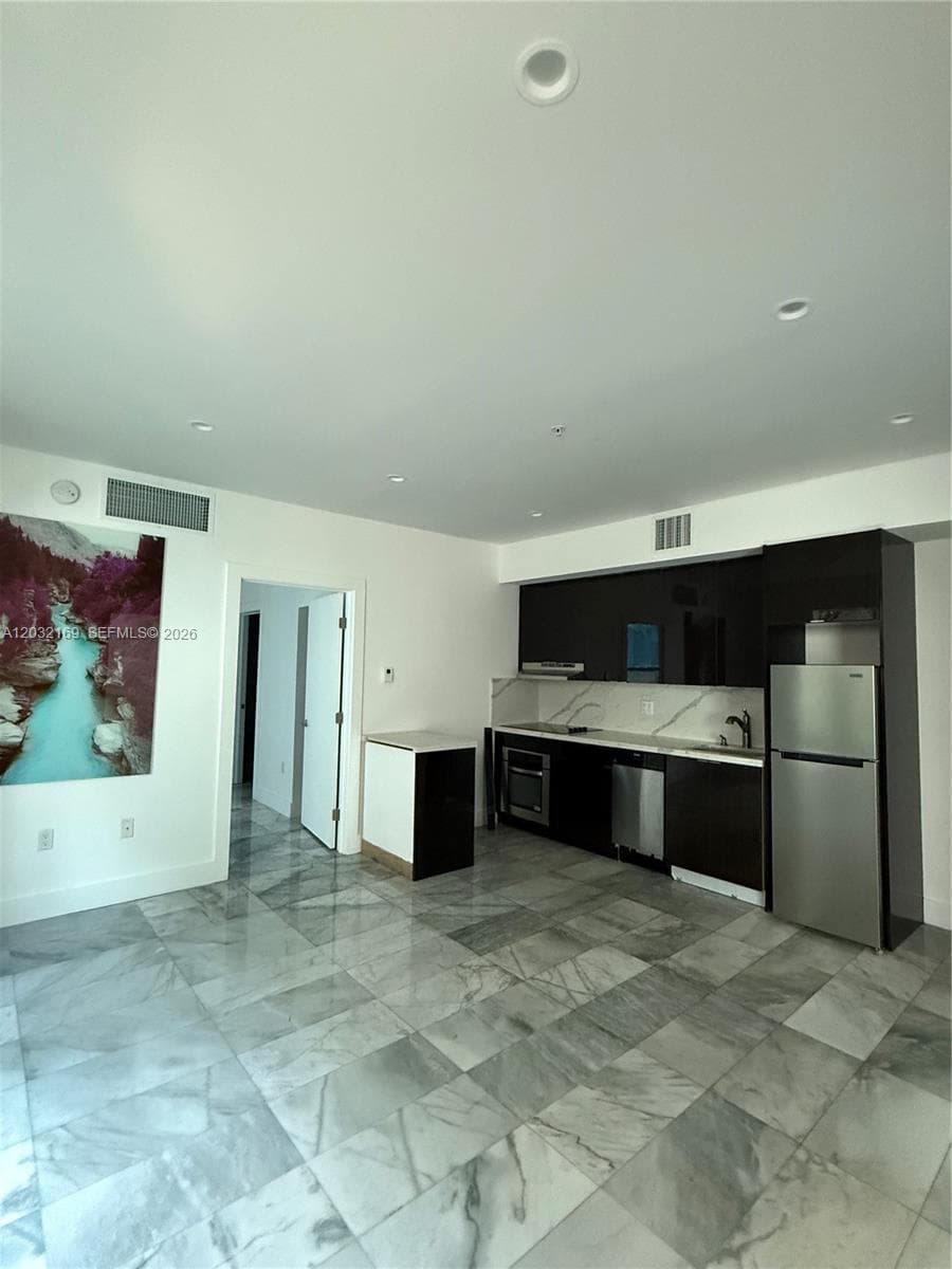 1560 Drexel Ave # 103, Miami Beach, FL 33139 photo 3