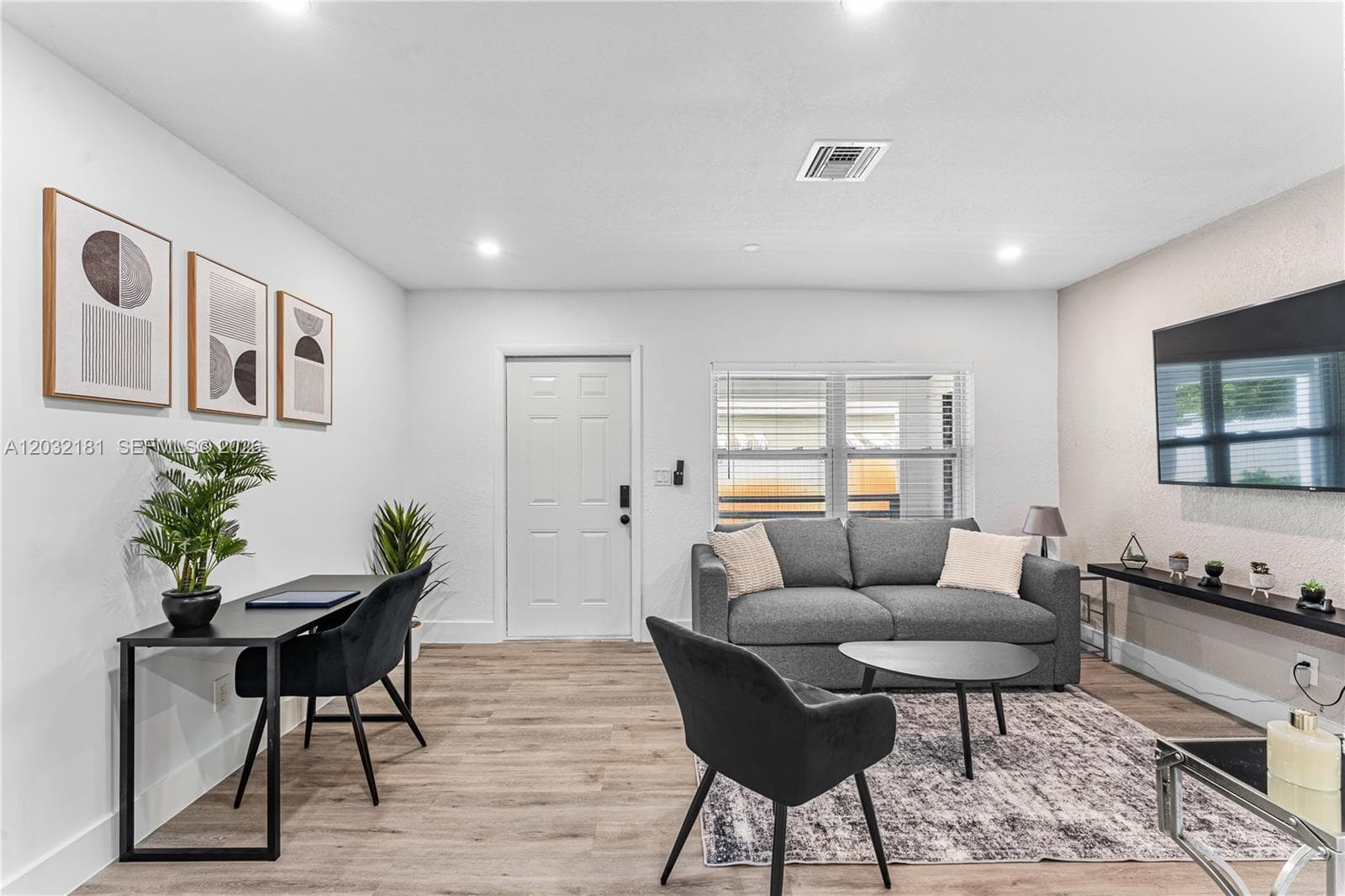 1521 NE 118th Ter # 1, Miami, FL 33161 photo 3