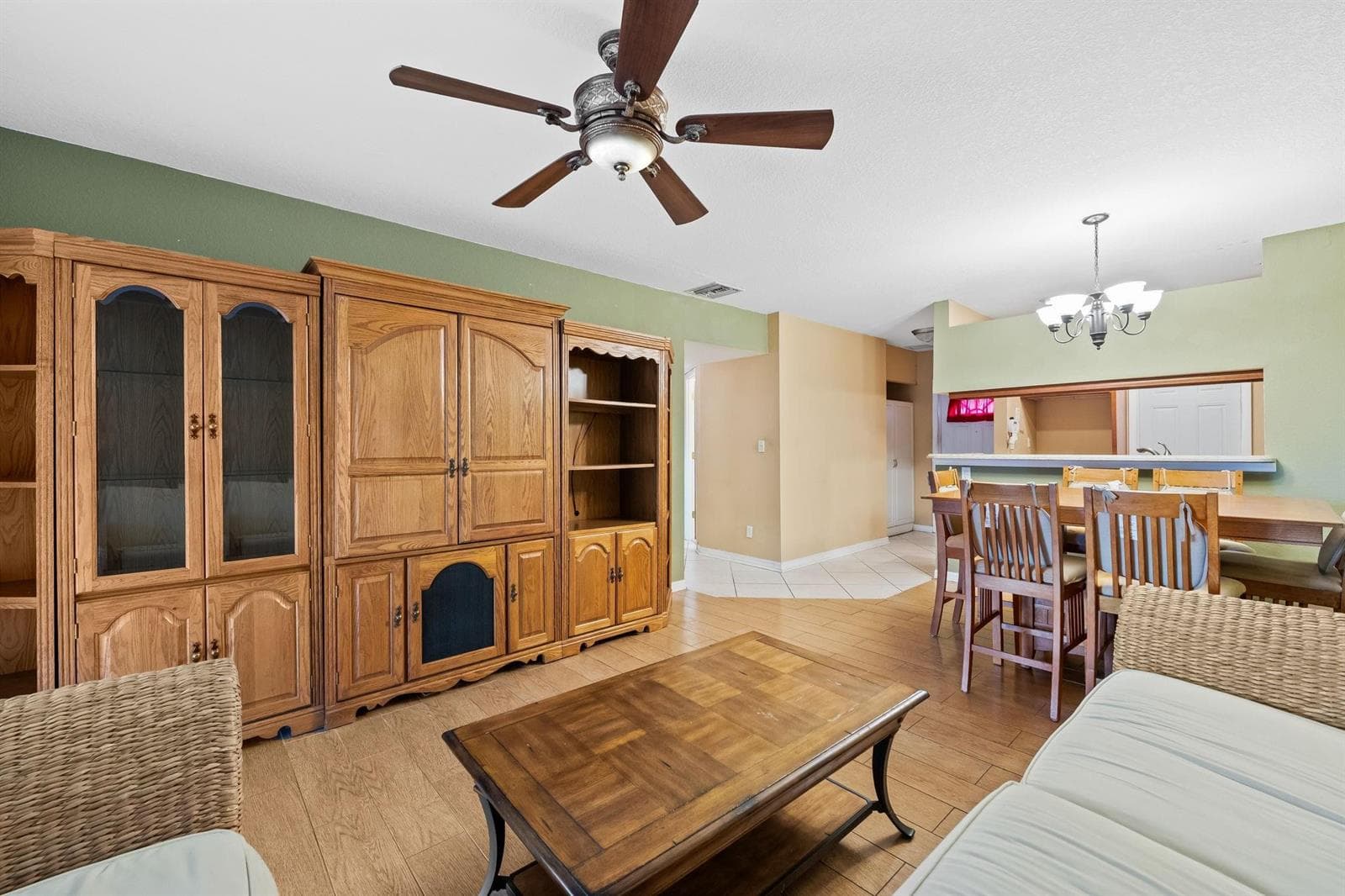 5151 W Oakland Park Boulevard # 309, Lauderdale Lakes, FL 33313 photo 2