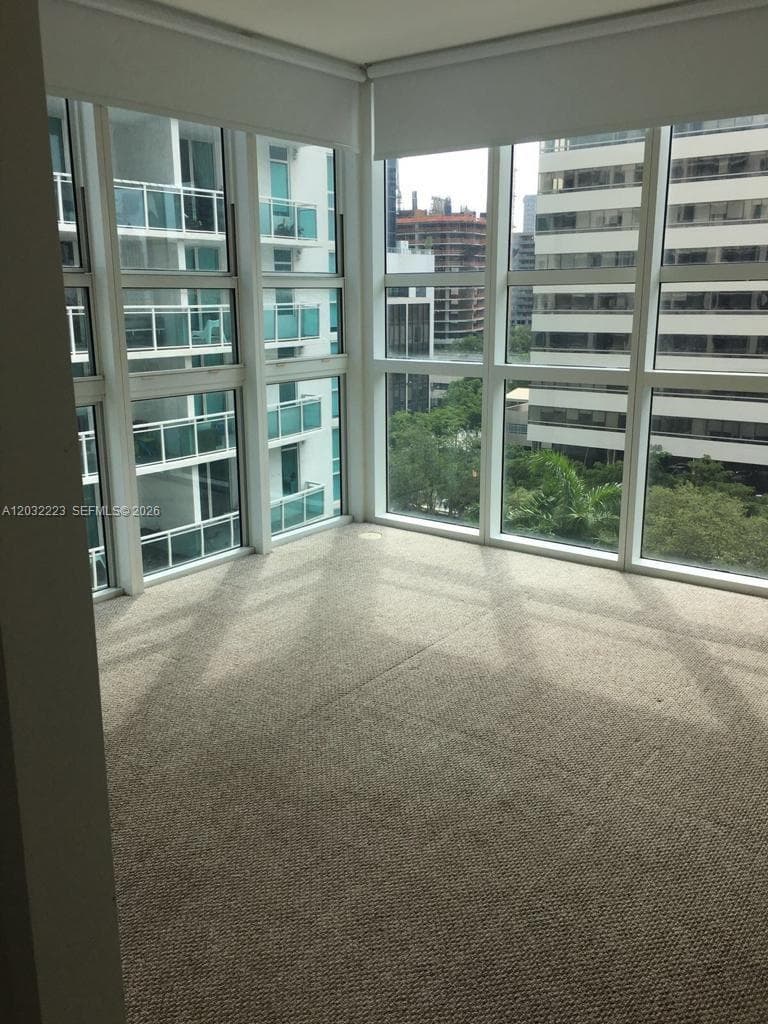 950 Brickell Bay Dr # 701, Miami, FL 33131 photo 2