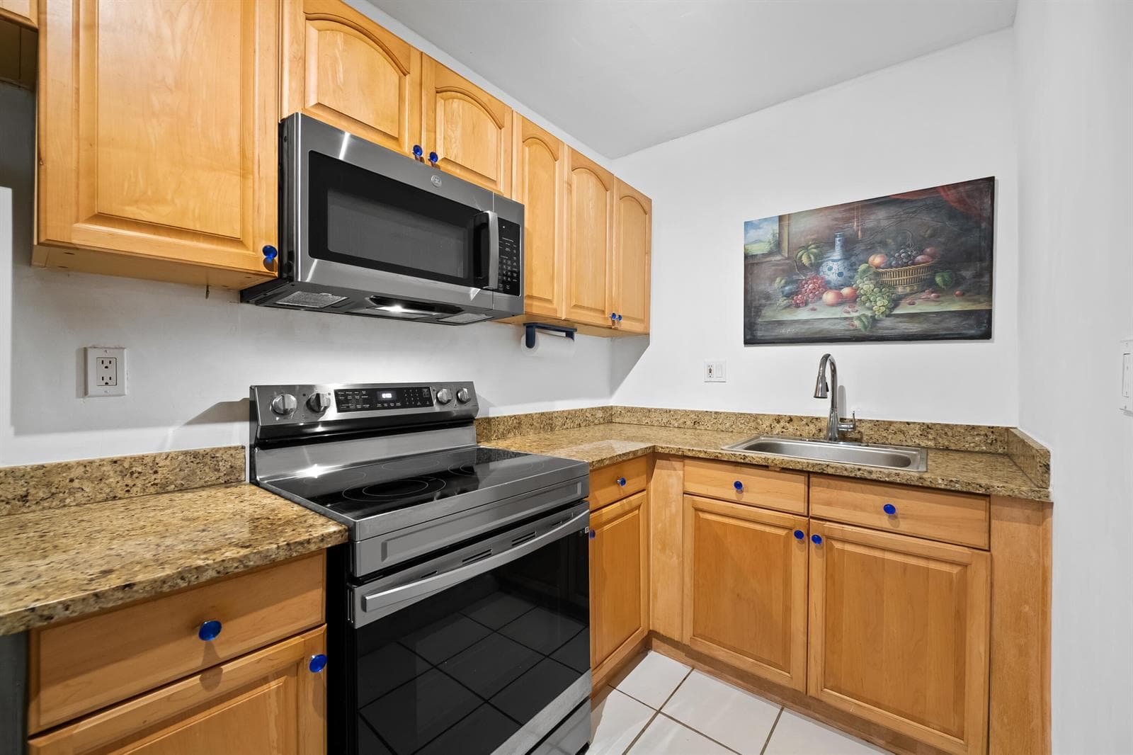 720 Orton Avenue # 402, Fort Lauderdale, FL 33304 photo 4