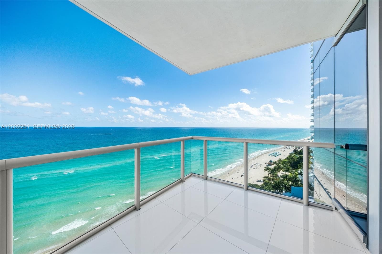 17121 Collins Ave # 1802, Sunny Isles Beach, FL 33160 photo 2