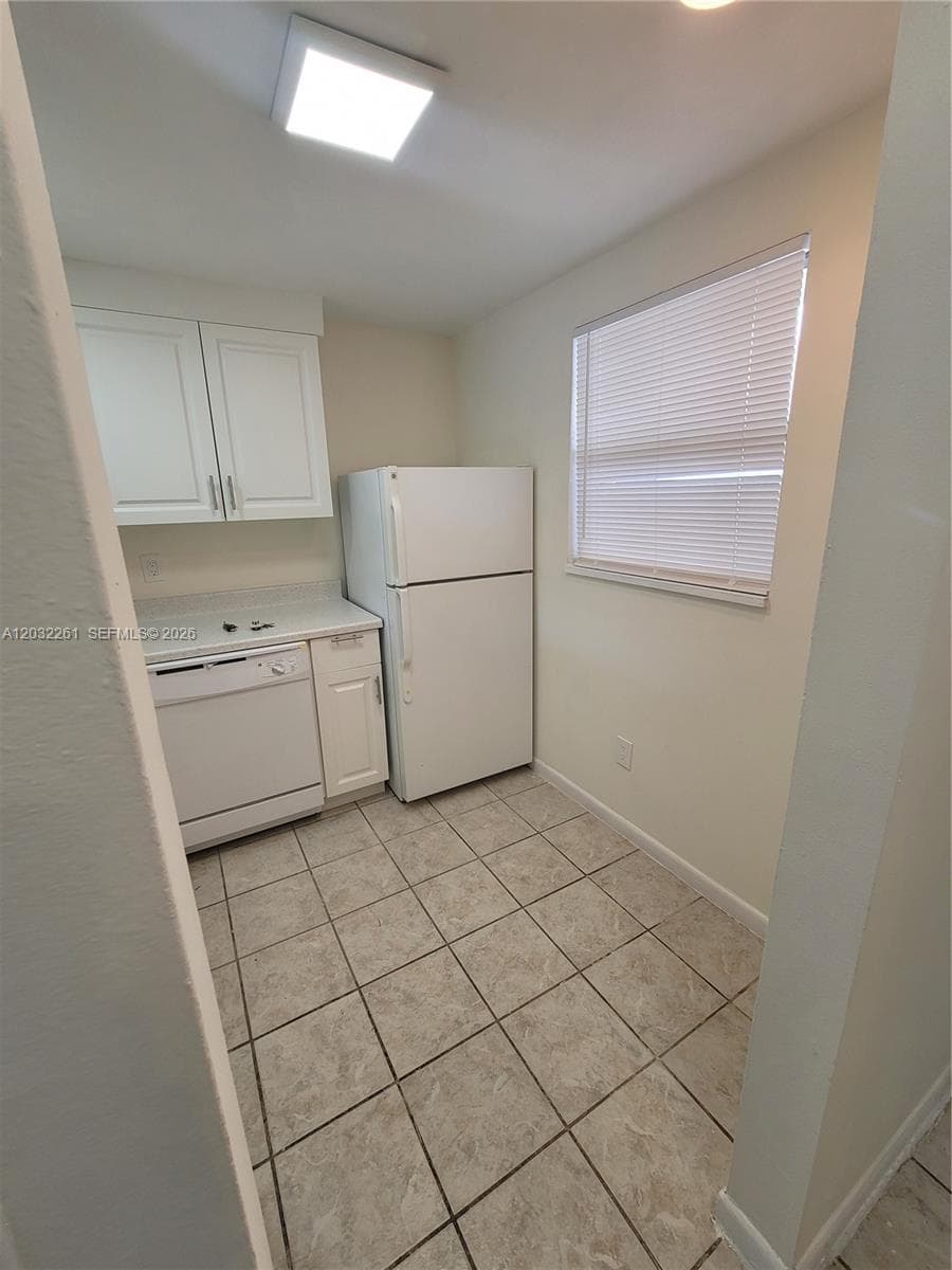 2800 NW 56th Ave # E401, Lauderhill, FL 33313 photo 4