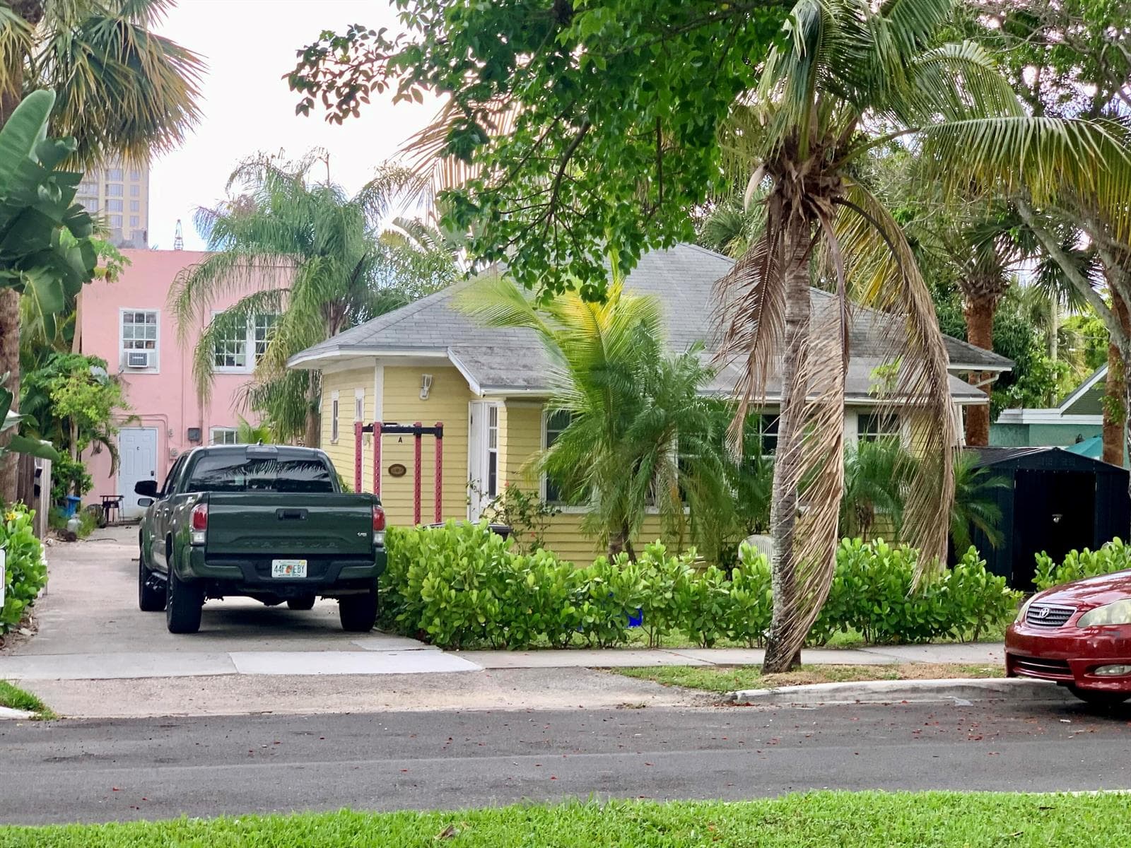 1310 Florida Avenue, West Palm Beach, FL 33401 photo 2