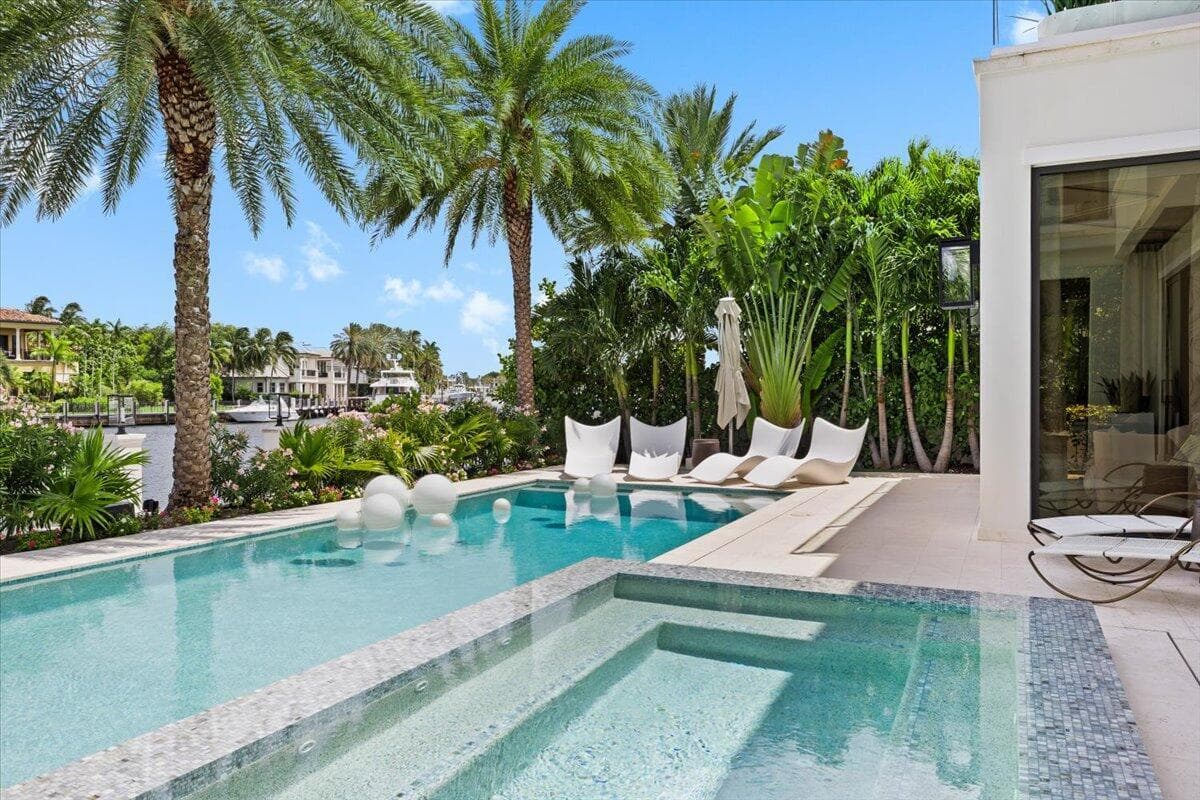70 Isla Bahia Drive, Fort Lauderdale, FL 33316 photo 3