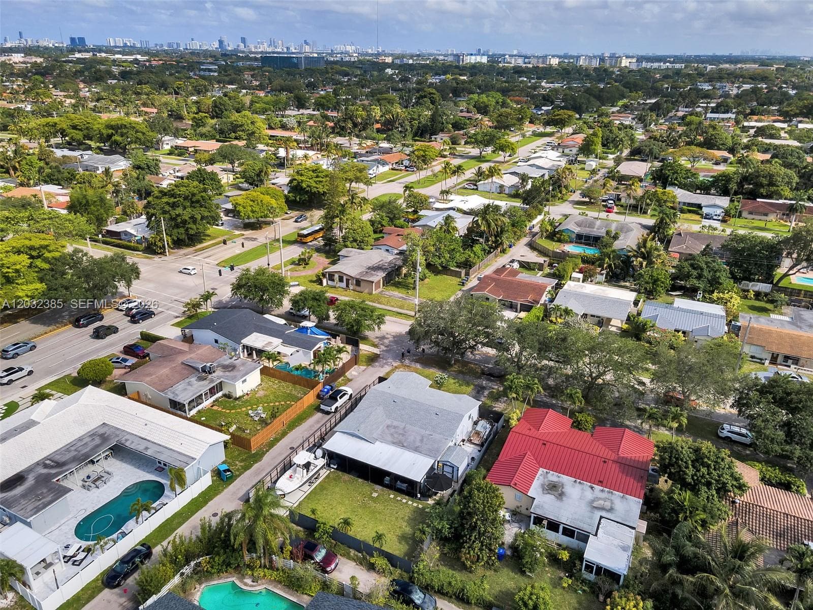 4621 Johnson St, Hollywood, FL 33021 photo 4