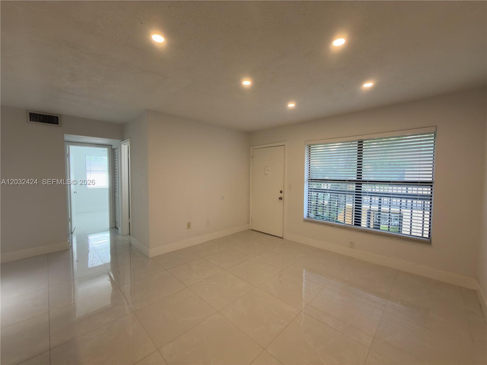 2500 W 67th Pl # 21-26, Hialeah, FL 33016 photo 4
