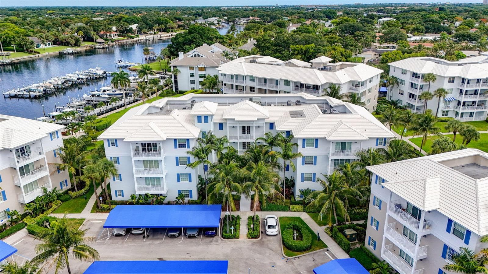 712 Bay Colony Drive S, Juno Beach, FL 33408 photo 2