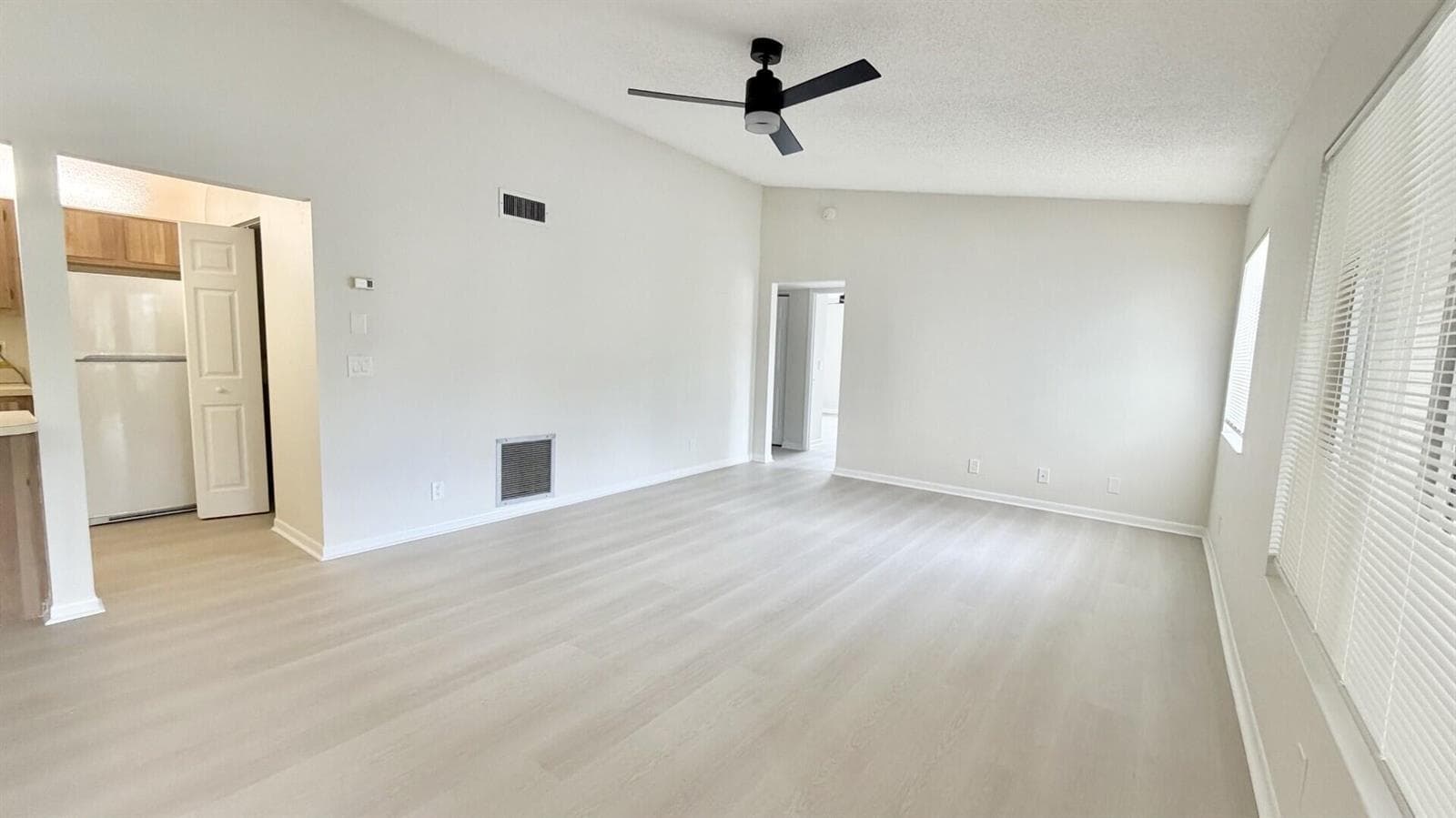 4969 Sable Pine Circle # D2, West Palm Beach, FL 33417 photo 2
