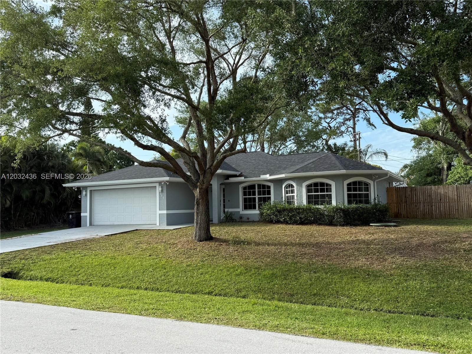 389 NE Surfside Ave, Port St. Lucie, FL 34983 photo 2