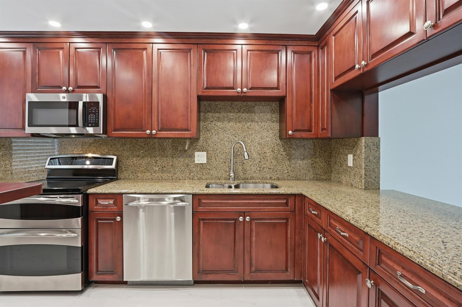 220 Lake Drive # 206, Palm Beach Shores, FL 33404 photo 2