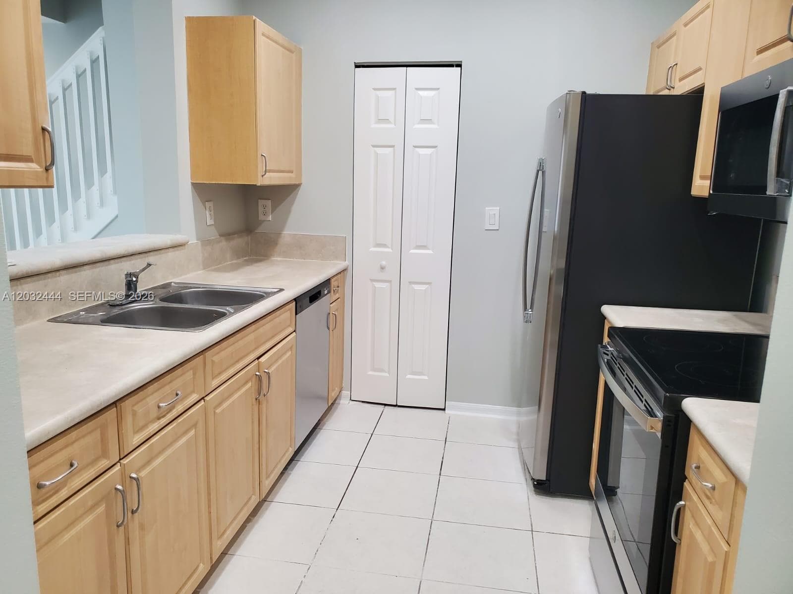 2242 NE 42nd Cir # 2242, Homestead, FL 33033 photo 5
