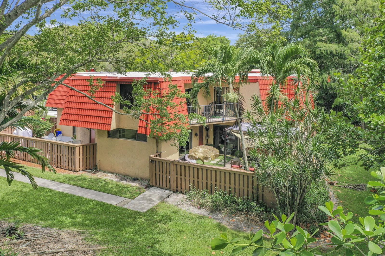 8105 Severn Drive # C, Boca Raton, FL 33433 photo 2