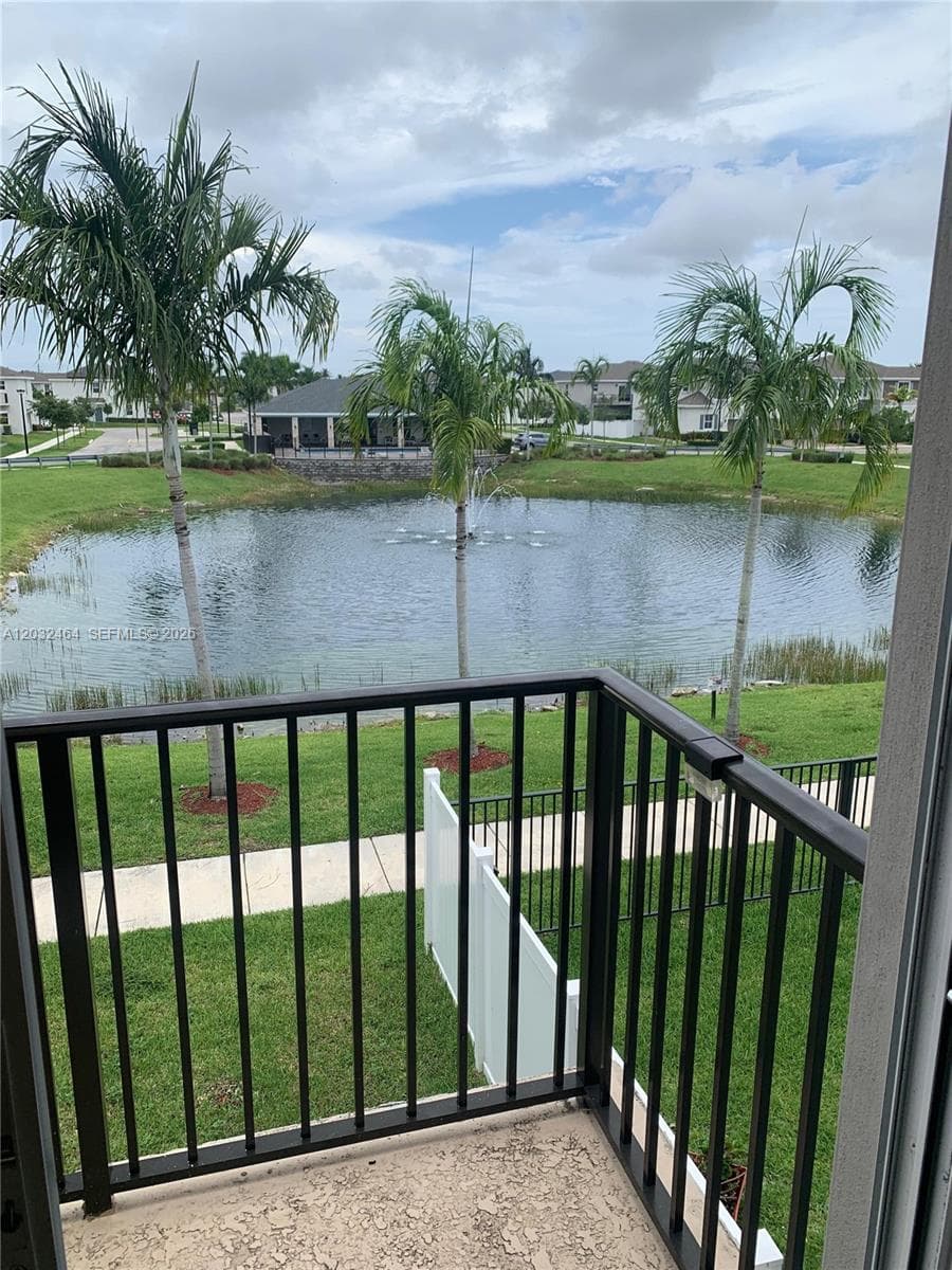 791 SE 18th St # 791, Homestead, FL 33034 photo 2
