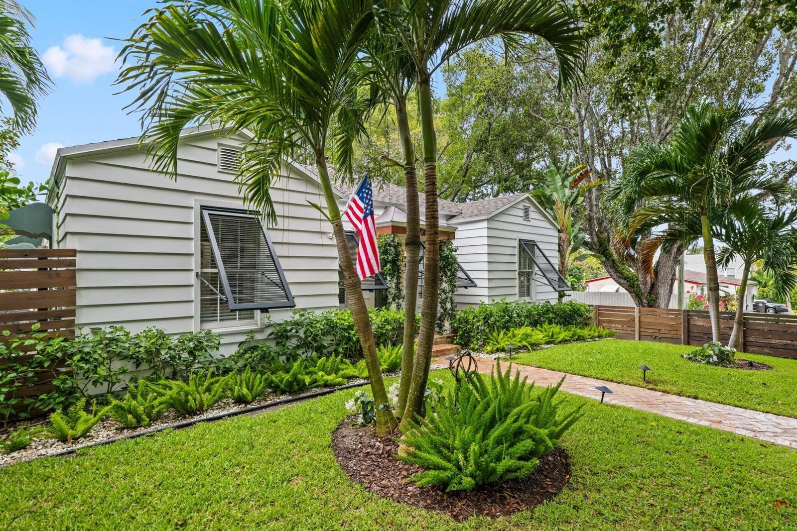 744 Sunset Road, West Palm Beach, FL 33401 photo 3