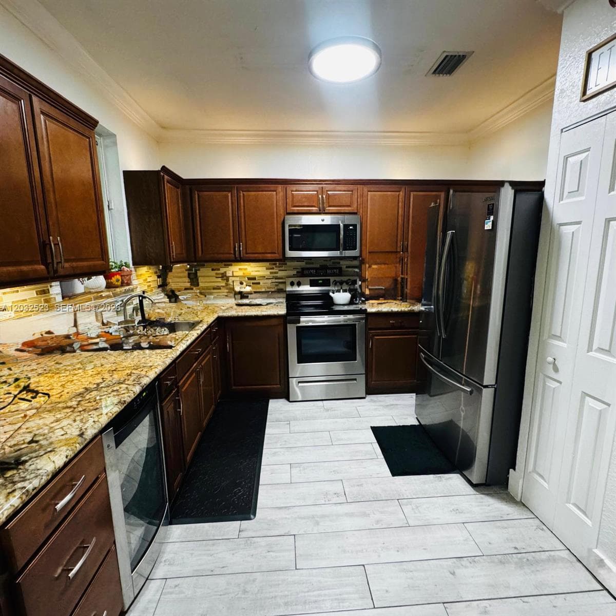 2808 SE 15th Rd # 23, Homestead, FL 33035 photo 5