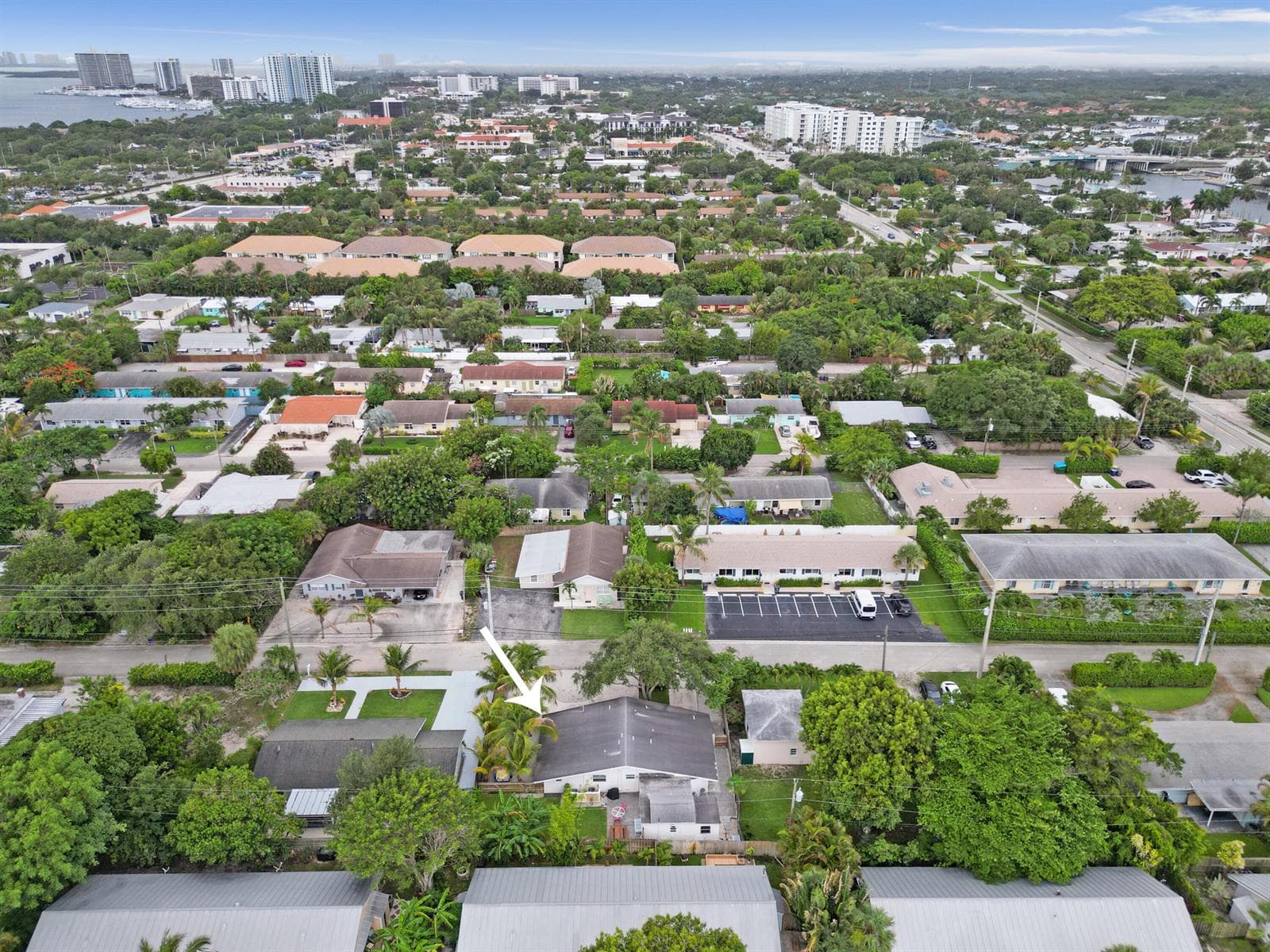 1947 Holman Drive, North Palm Beach, FL 33408 photo 3